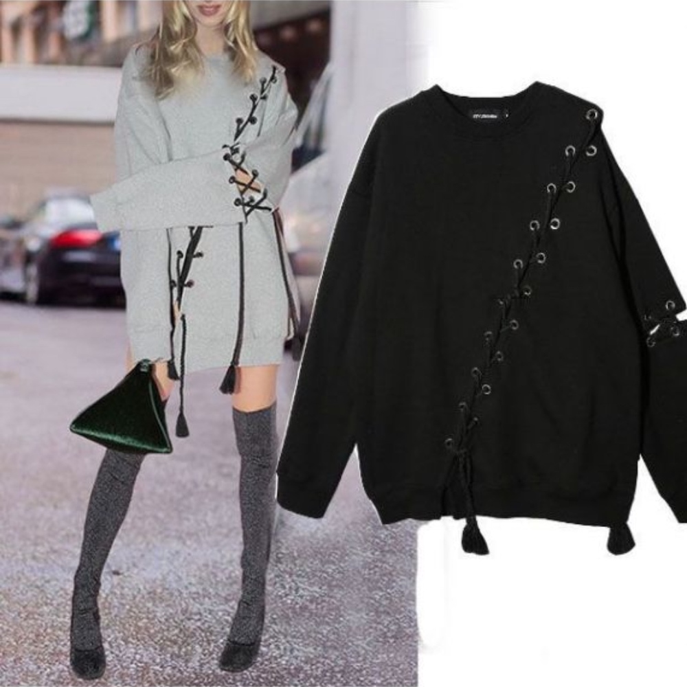 ❌SOLD ❌ Lace up Oversize Sweater